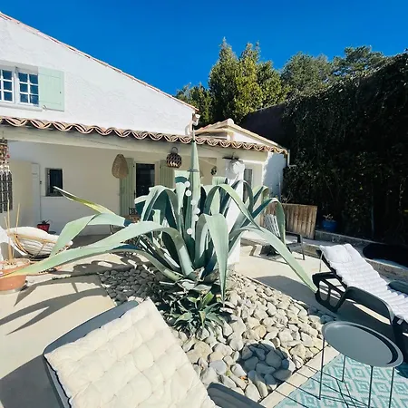 Cabanon Aloe Avec Piscine Chauffee & Bain Nordique *
